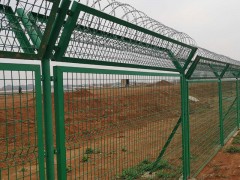 y型柱围墙防护网机场围栏网厂家规格介绍